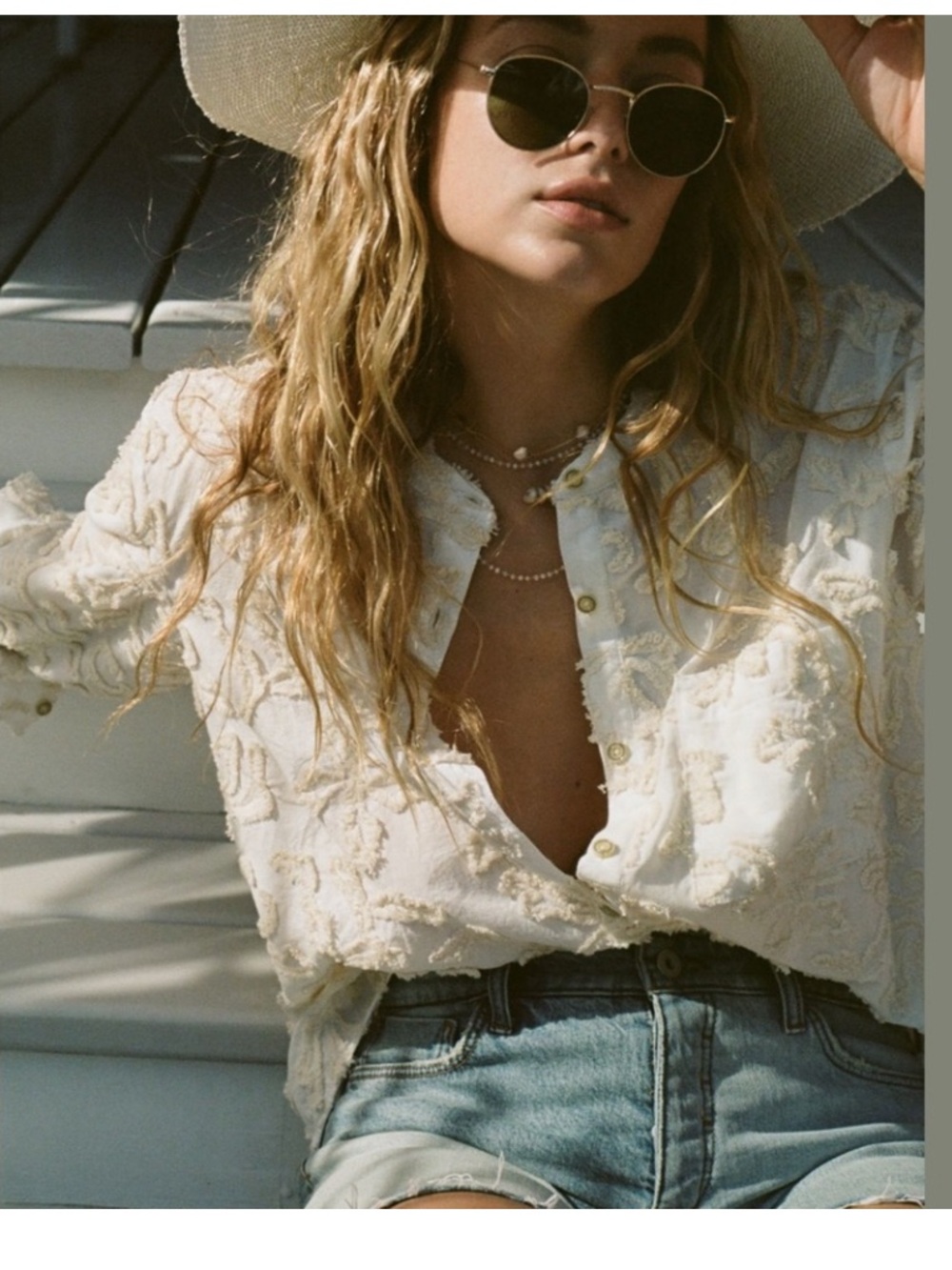 Anthropologie PILCRO The Whitney Embroidered Trapeze Blouse size small